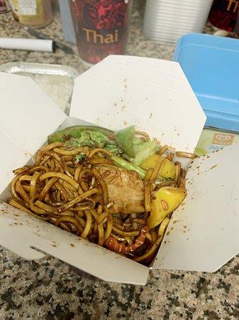 Tam's Noodle Bar